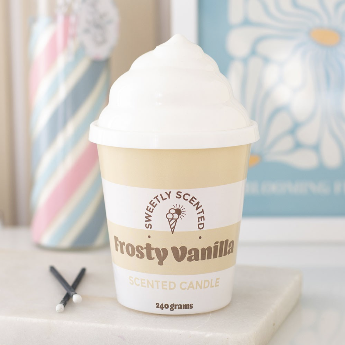 Frost vanilla Scented Candle