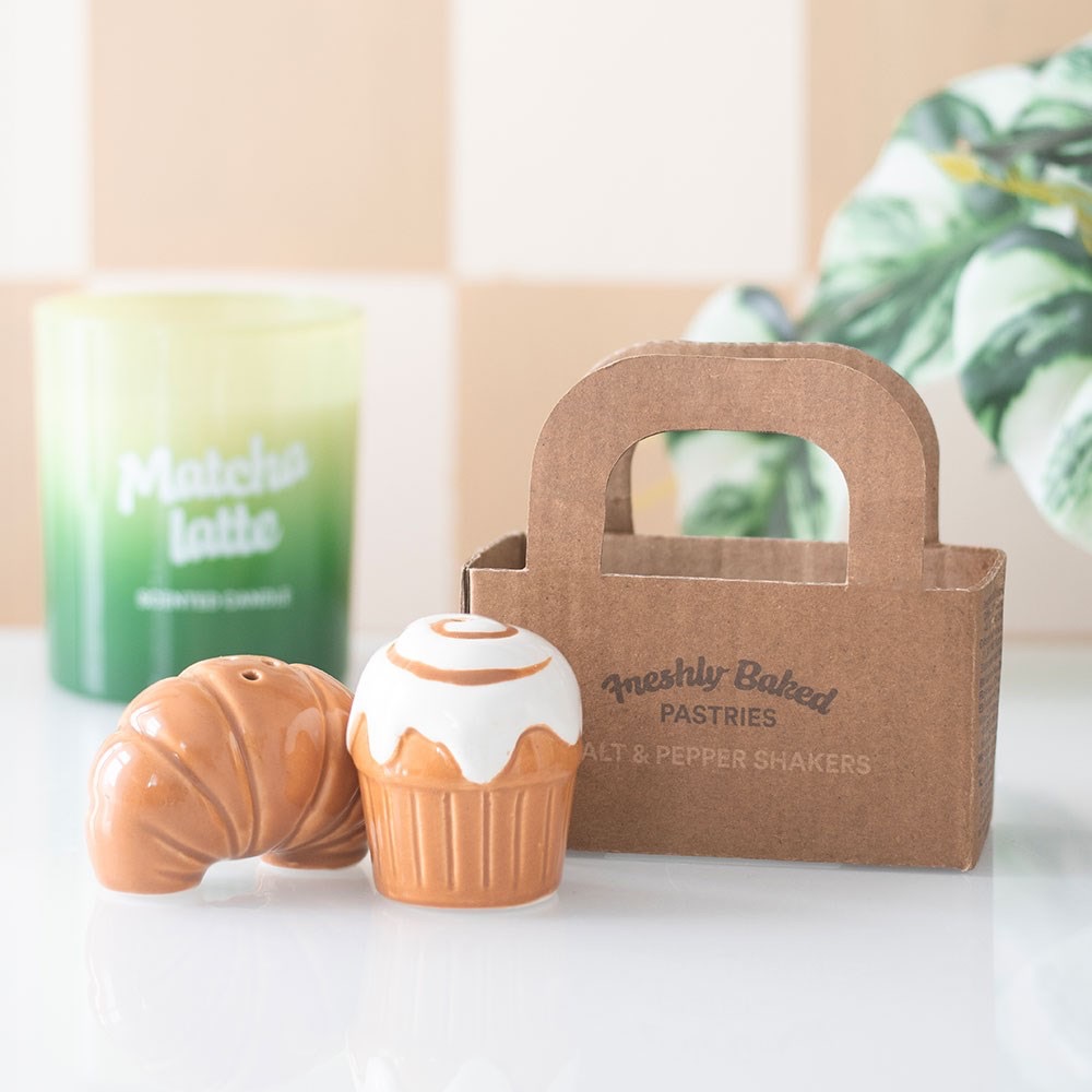 Pastry S&P Shakers